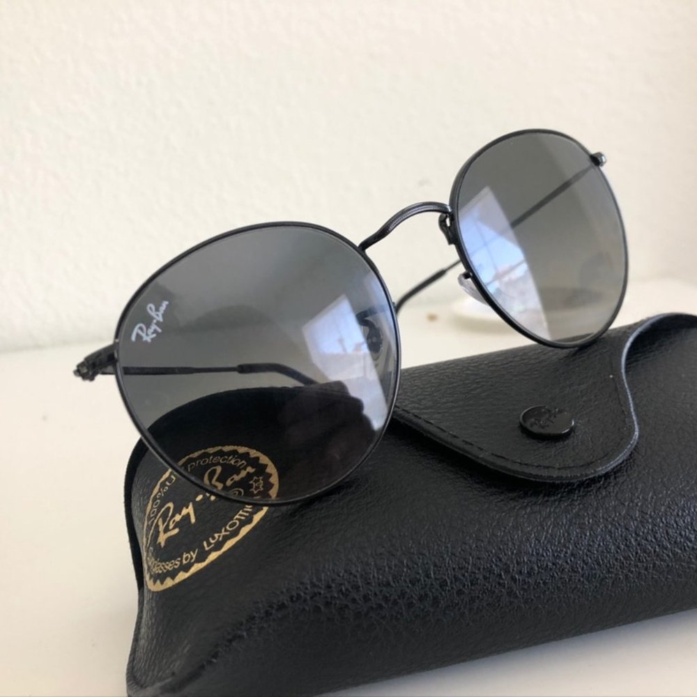 RAY BANS - BLACK ROUND - Picture 3 of 3